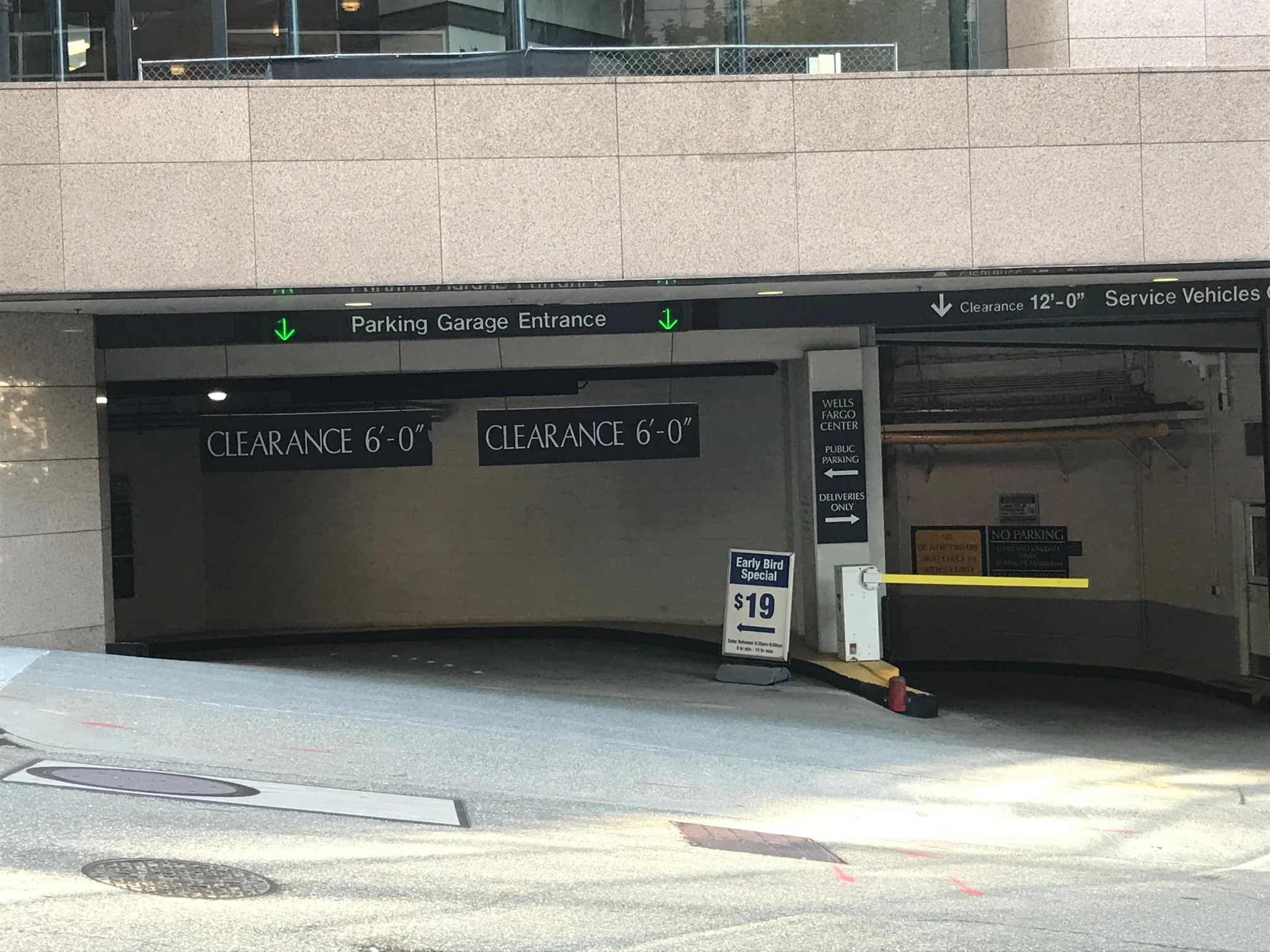 Entrance to the covered parking garage at 999 3rd Avenue.